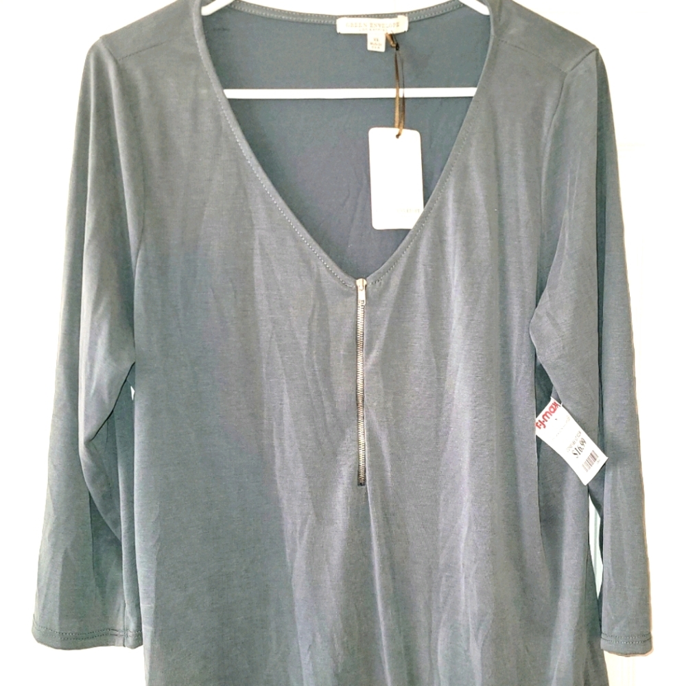Green Envelope Los Angeles Grey top